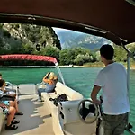 Armonia Mit Terrassen Am 아파트 Dascio